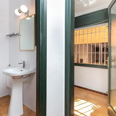 Ferienhaus Encantadora Casa En El Centro De Begur *